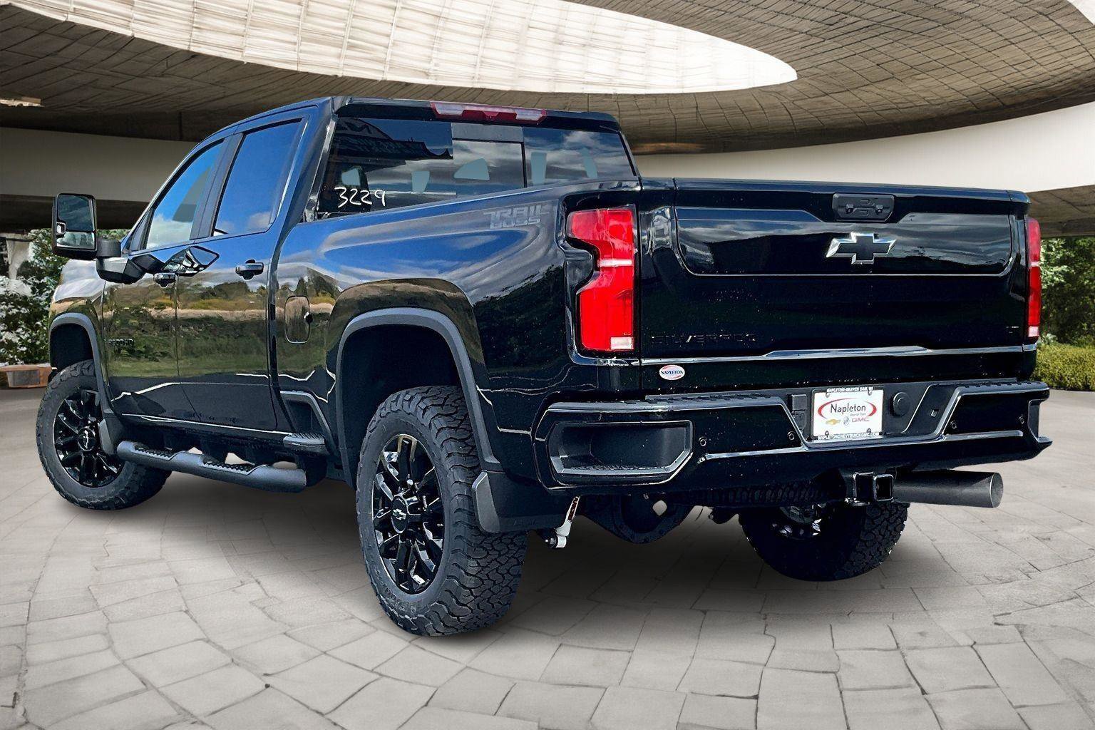 New 2026 Chevrolet Silverado 2500 LT w/ Trail Boss Package image 3