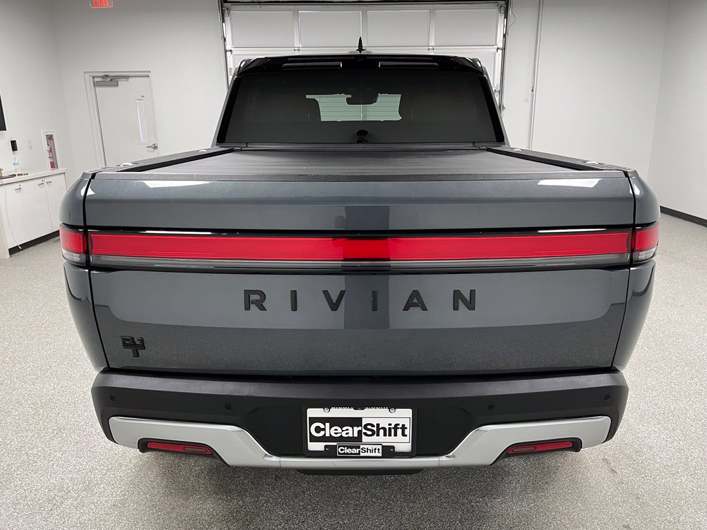 Used 2023 Rivian R1T Adventure Dual AWD/4WD image 9