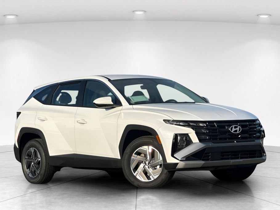 New 2026 Hyundai Tucson Blue SE AWD/4WD image 2