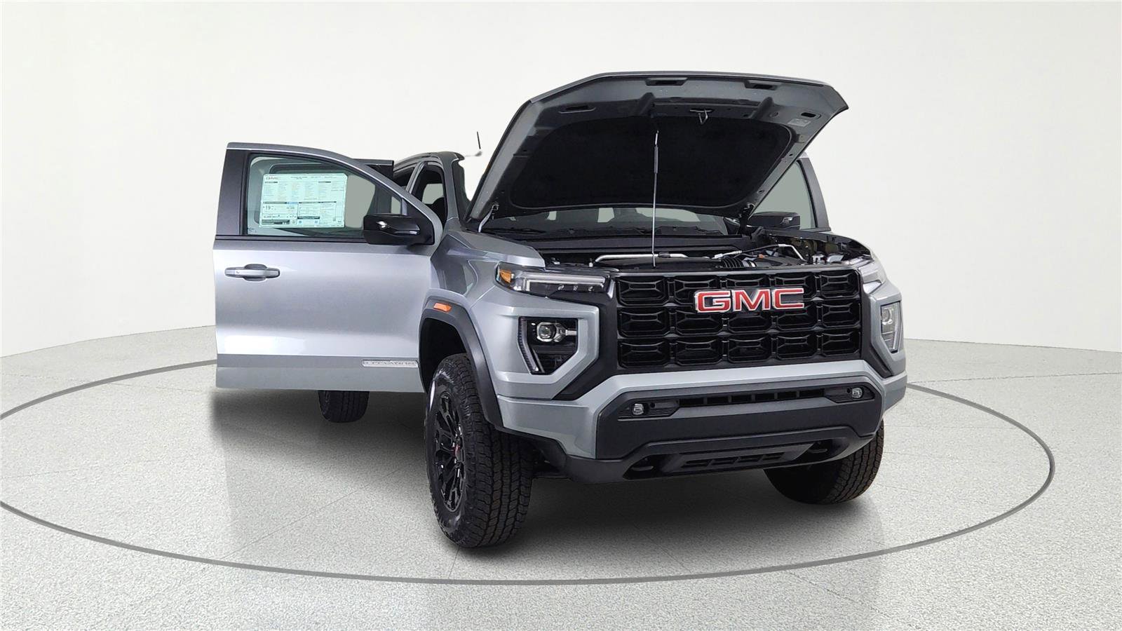 Used 2026 GMC Canyon Elevation image 5
