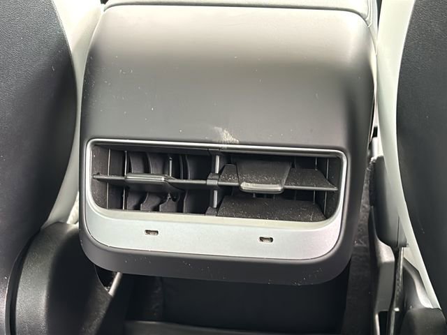 Used 2023 Tesla Model 3 Standard Range image 42