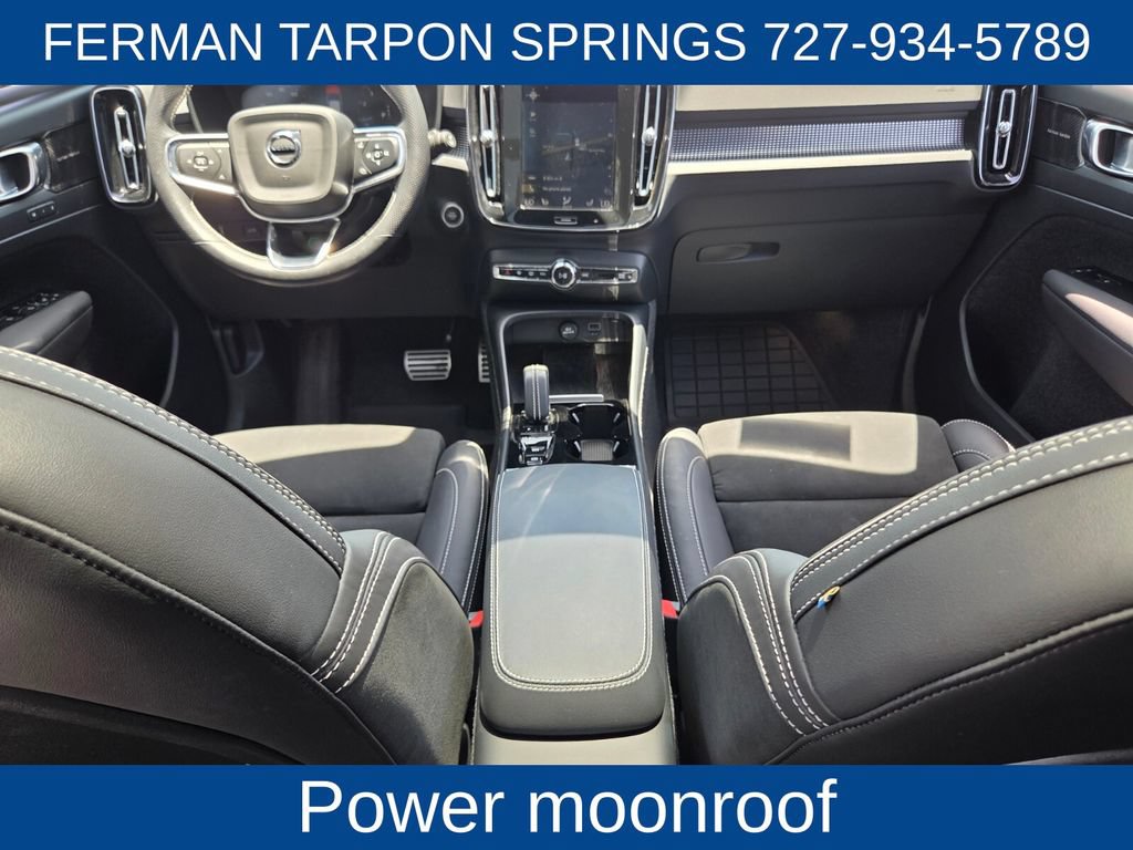 Used 2021 Volvo XC40 T5 R-Design w/ Advanced Package AWD/4WD image 16
