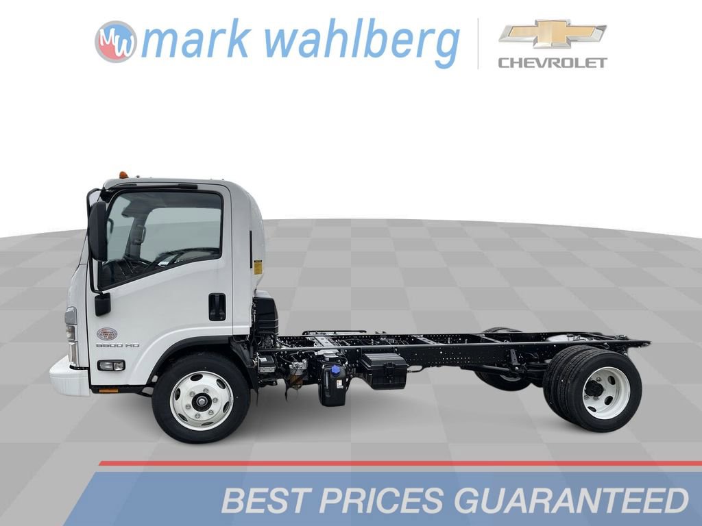 New 2024 Chevrolet Low Cab Forward 5500HD RWD image 1