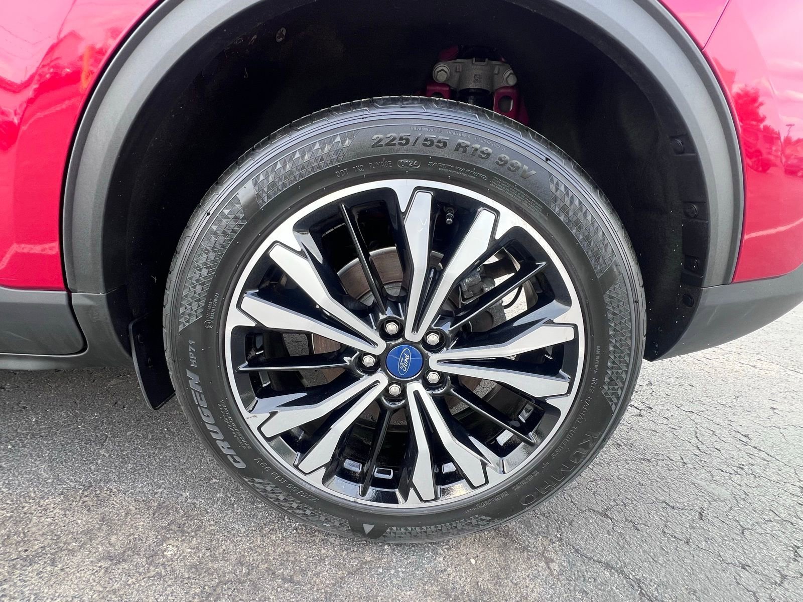 Used 2022 Ford Escape SE w/ SE Sport Appearance Package image 37