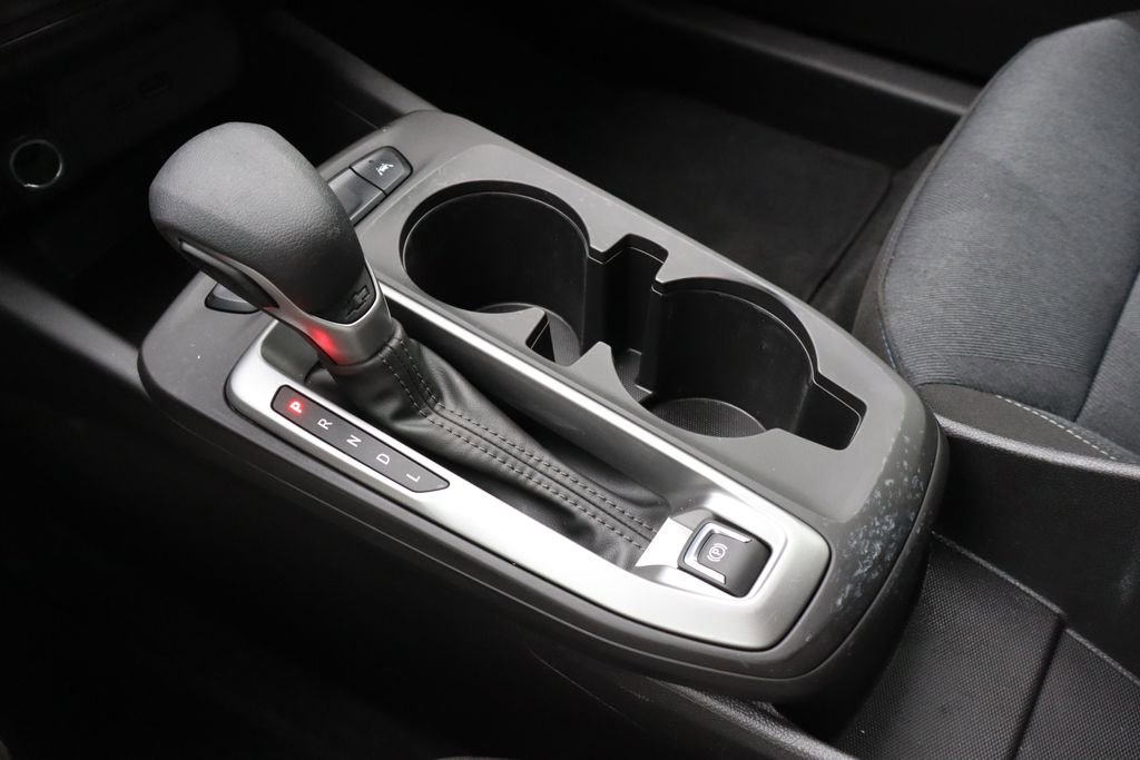 Used 2024 Chevrolet Trax LS w/ LS Convenience Package image 8