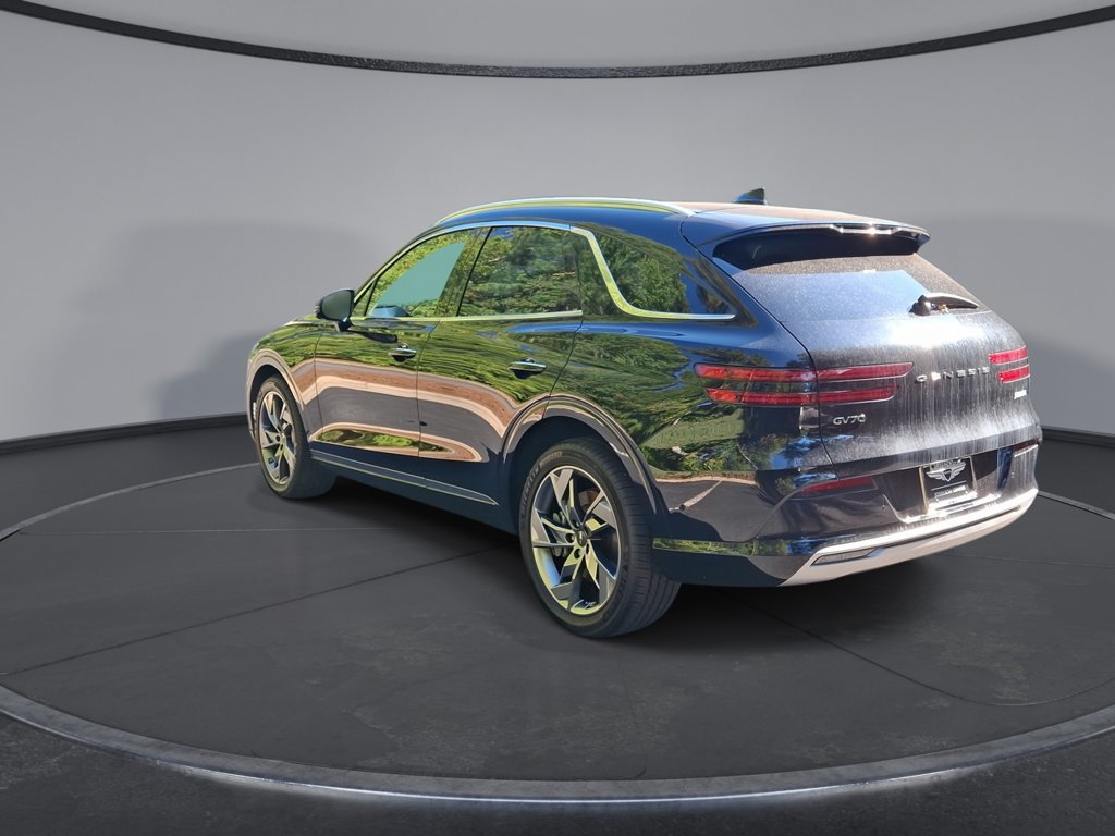 Used 2025 Genesis Electrified GV70 AWD/4WD image 22
