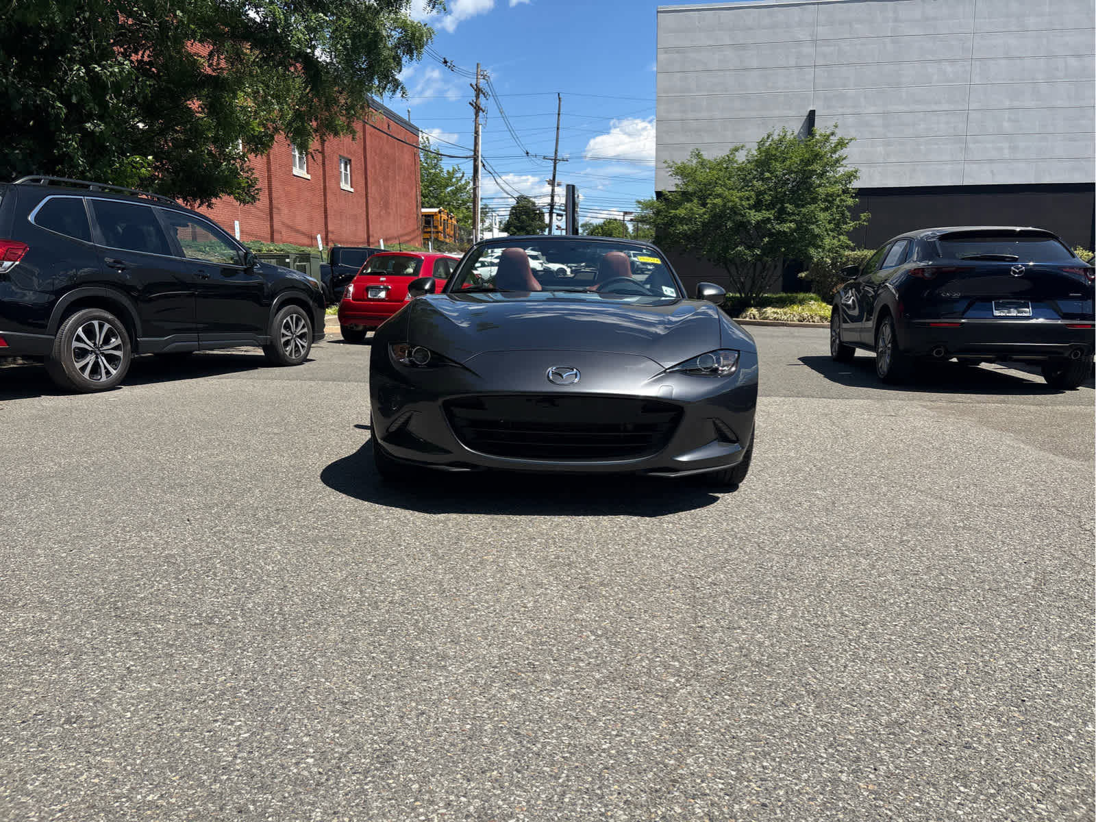 Used 2023 MAZDA MX-5 Miata Grand Touring RWD image 2