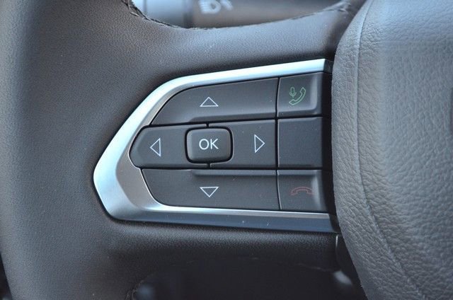 New 2026 Jeep Compass Latitude AWD/4WD image 17