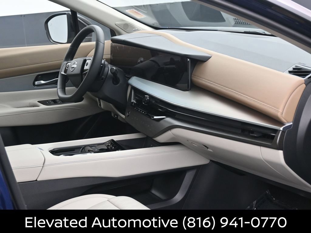 Certified 2025 Nissan Murano Platinum w/ Cargo Package AWD/4WD image 6