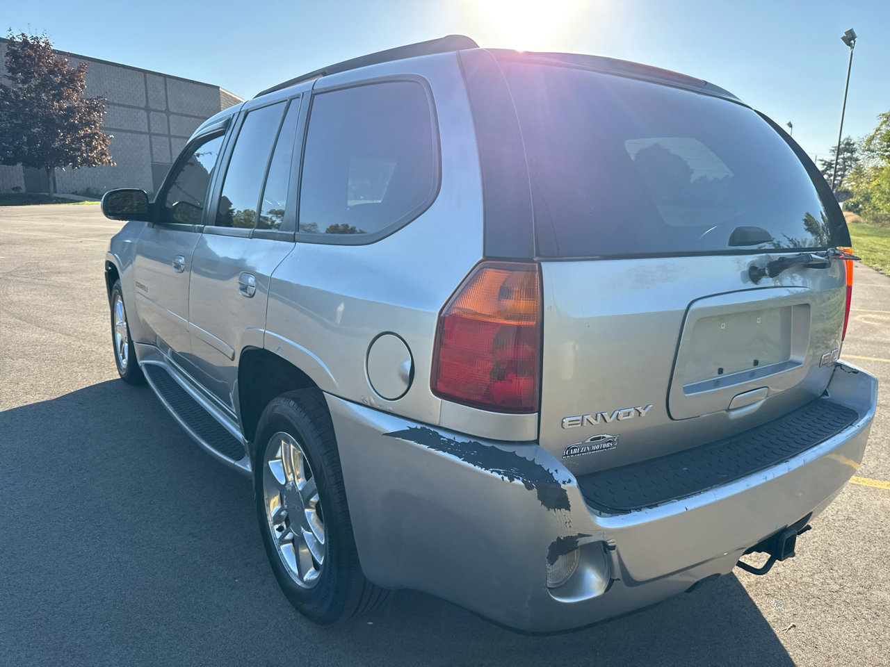 Used 2006 GMC Envoy Denali image 7