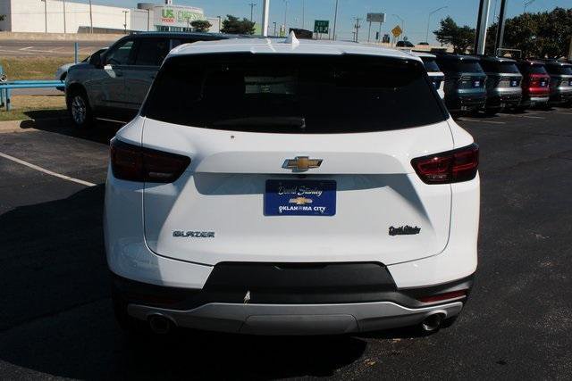 New 2025 Chevrolet Blazer LT image 9