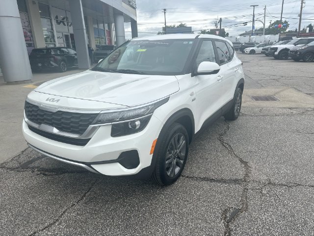 Certified 2023 Kia Seltos LX AWD/4WD image 11