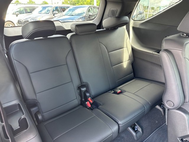 New 2026 Chevrolet Traverse LT image 15