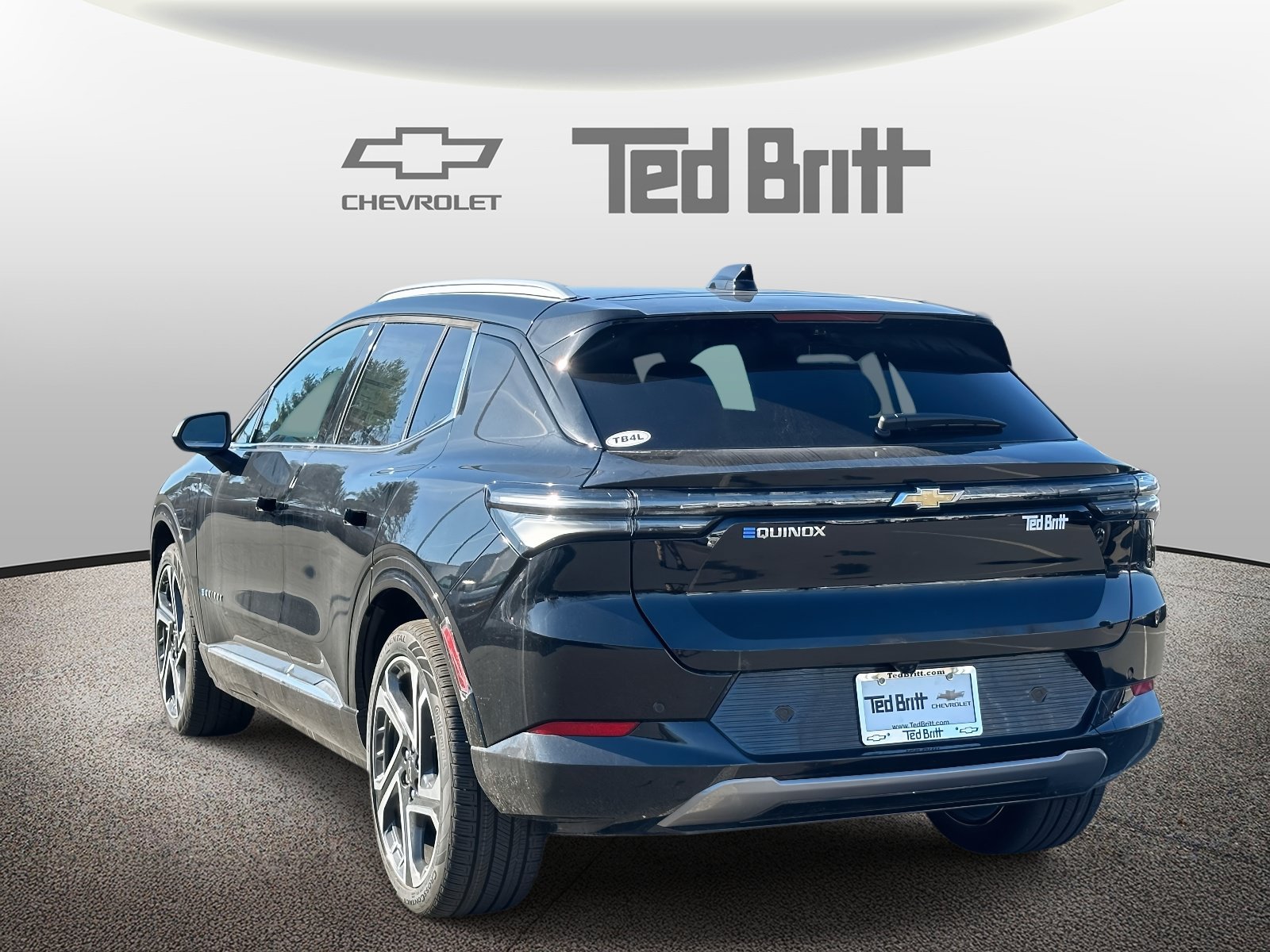 New 2026 Chevrolet Equinox EV LT w/ Convenience Package II FWD image 6