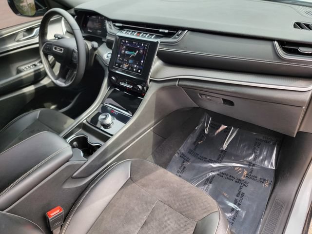 Certified 2024 Jeep Grand Cherokee L Laredo AWD/4WD image 26