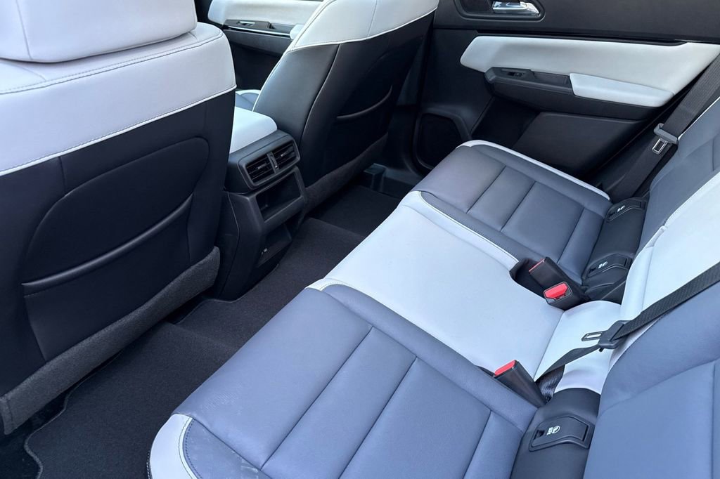 New 2026 Honda Prologue Touring image 13