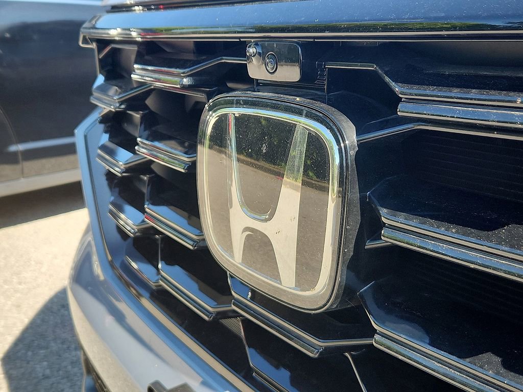 Certified 2025 Honda Pilot TrailSport image 4