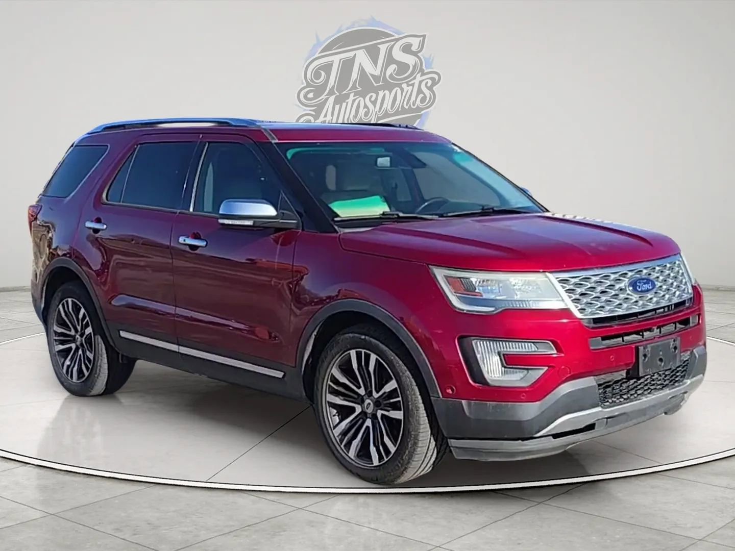 Used 2016 Ford Explorer Platinum image 7
