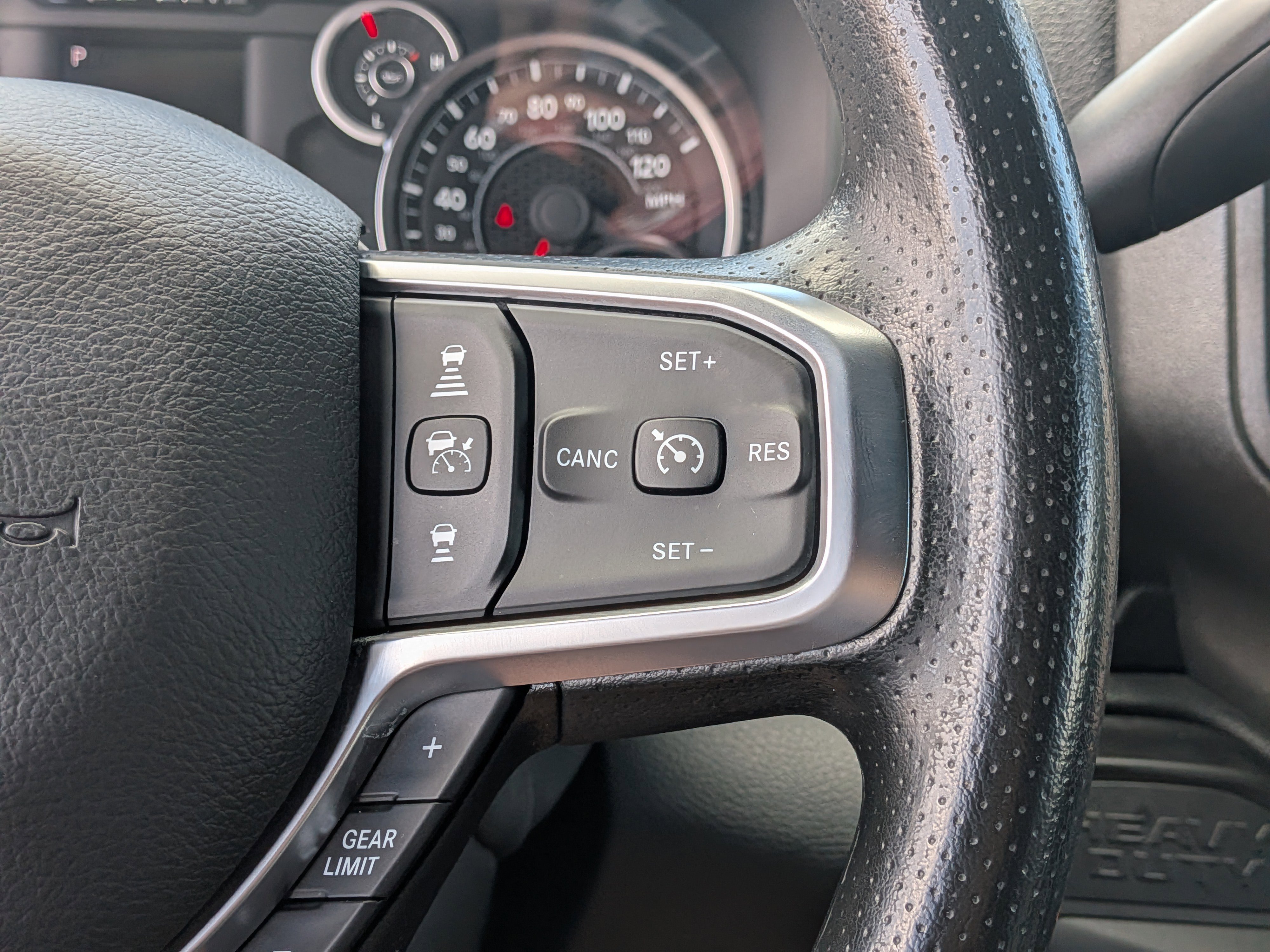 Used 2025 RAM 2500 Tradesman image 24