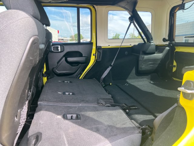Used 2024 Jeep Wrangler Unlimited Rubicon AWD/4WD image 38