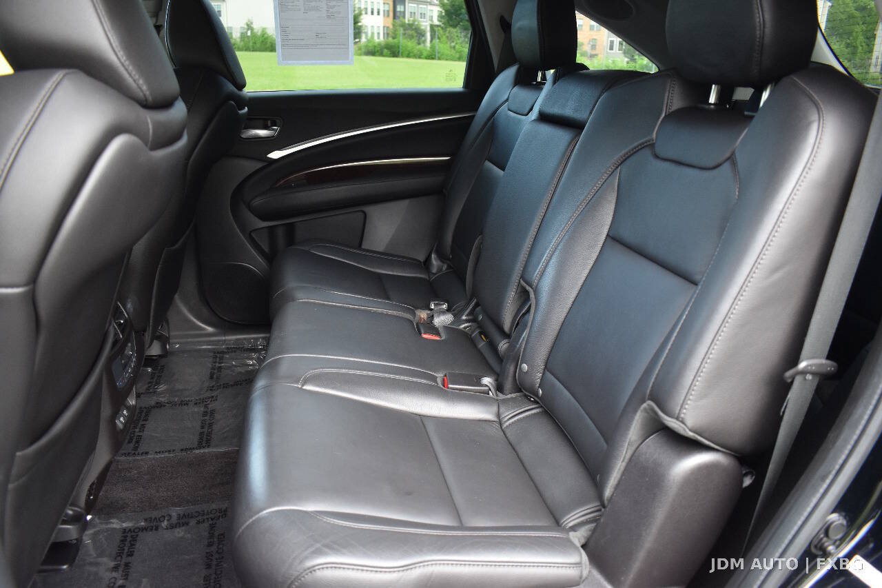 Used 2017 Acura MDX w/ Technology Package AWD/4WD image 14