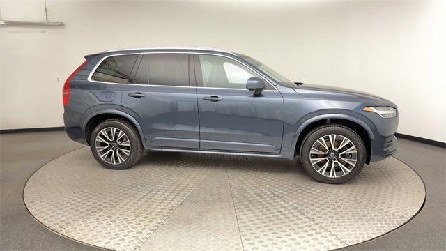 Used 2020 Volvo XC90 T5 Momentum image 9