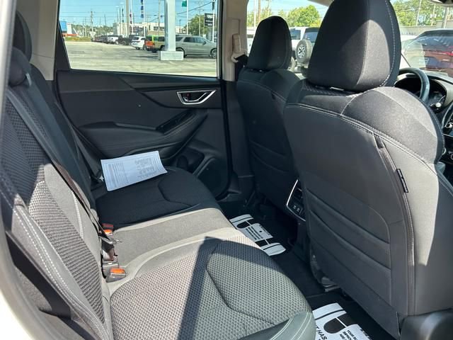 Used 2022 Subaru Forester Premium w/ Popular Package #1 image 28