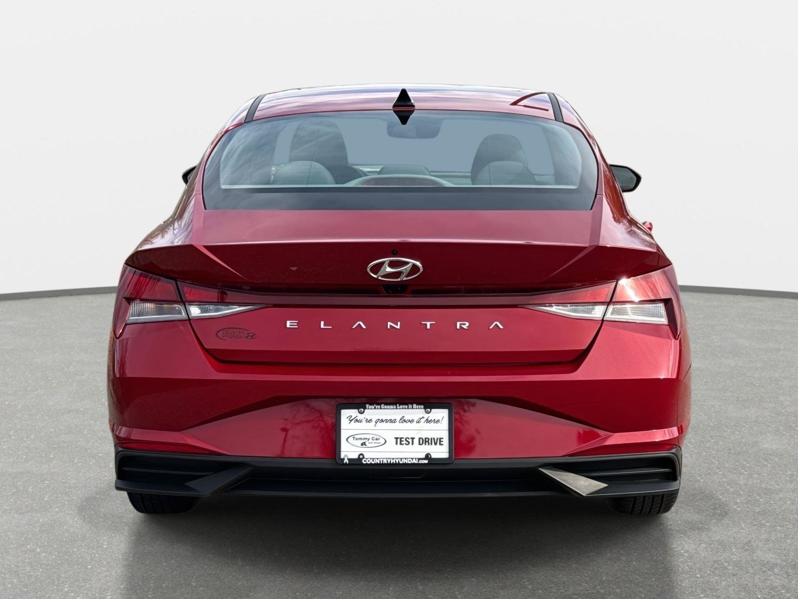 Certified 2023 Hyundai Elantra SEL image 6