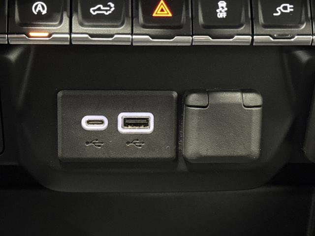 Used 2021 Chevrolet Silverado 1500 RST w/ All Star Edition Plus image 23