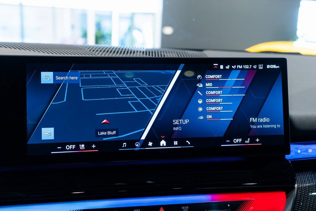 Used 2025 BMW M5 Touring image 23