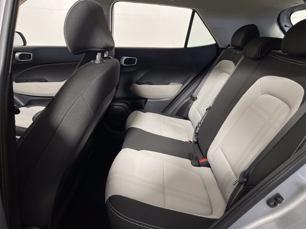 Certified 2025 Hyundai Venue SEL FWD image 14