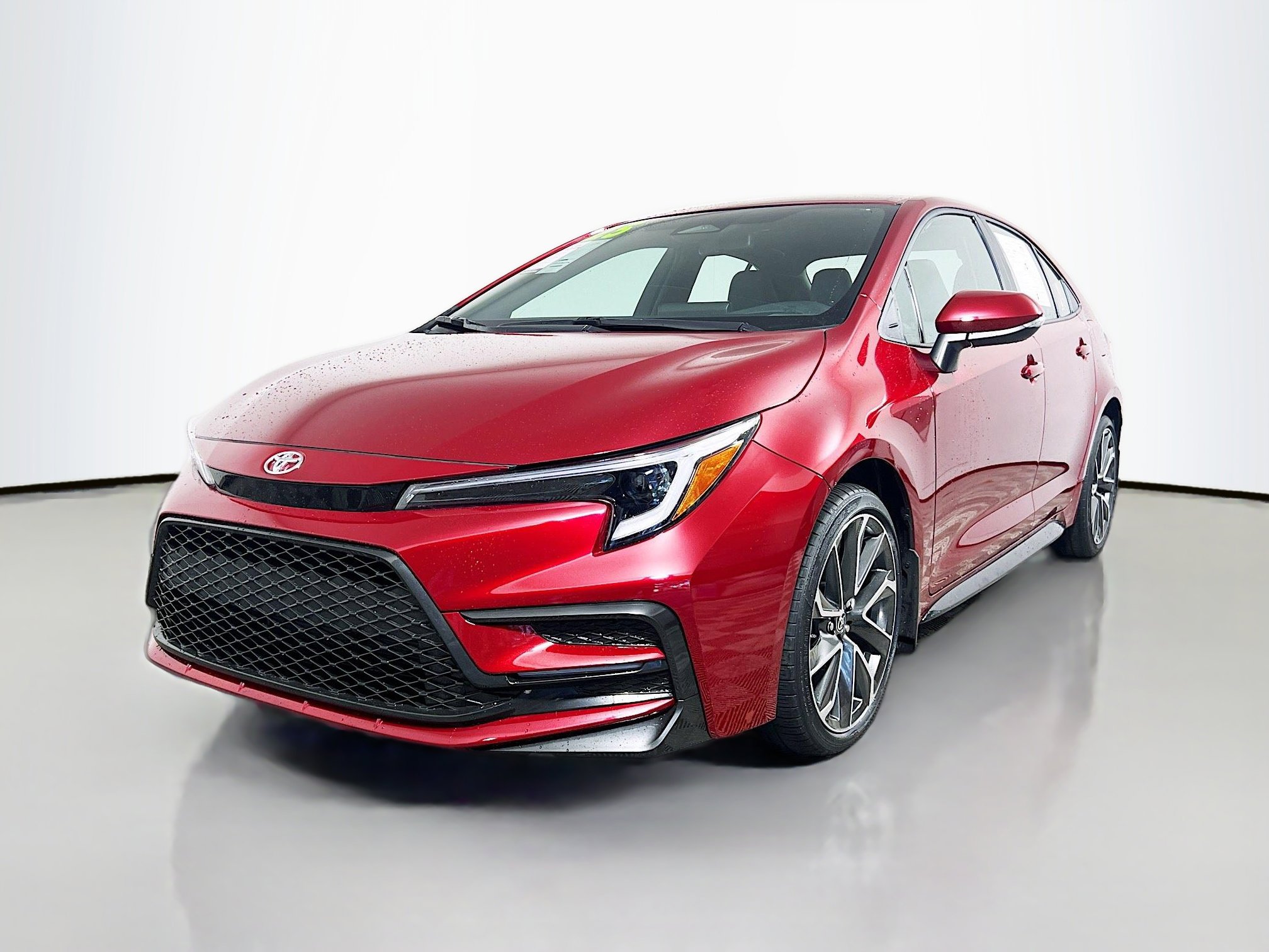 Used 2025 Toyota Corolla SE image 10