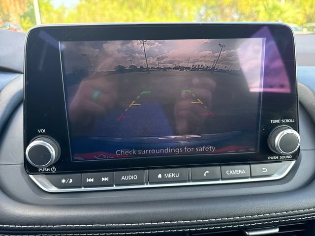 Certified 2023 Nissan Rogue SV FWD image 21