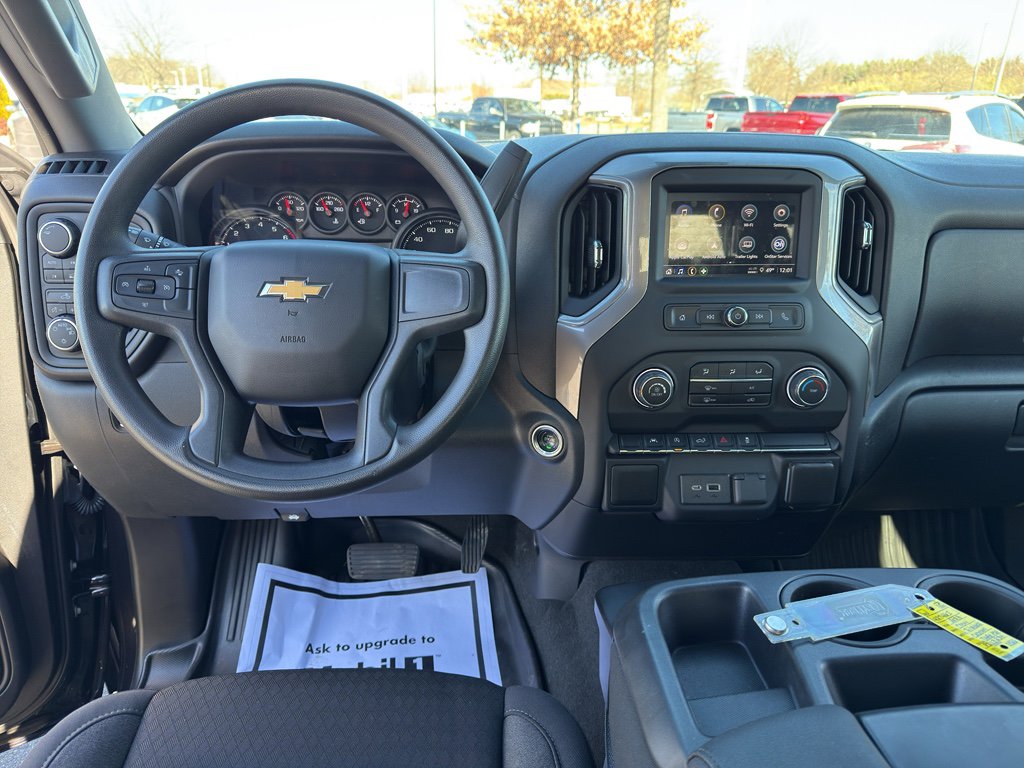 Used 2023 Chevrolet Silverado 1500 Custom image 23