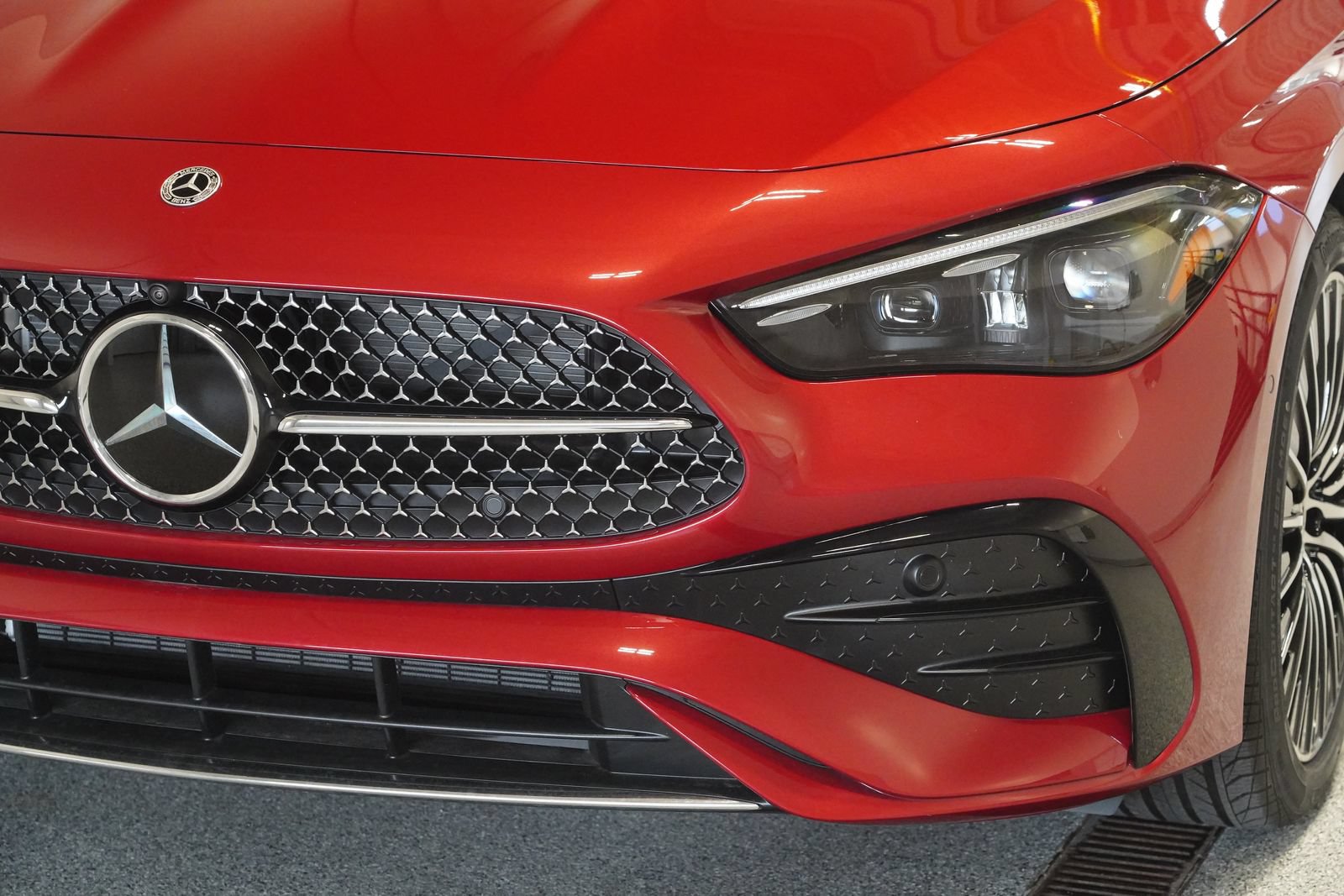 New 2026 Mercedes-Benz CLE 300 4MATIC Cabriolet image 9