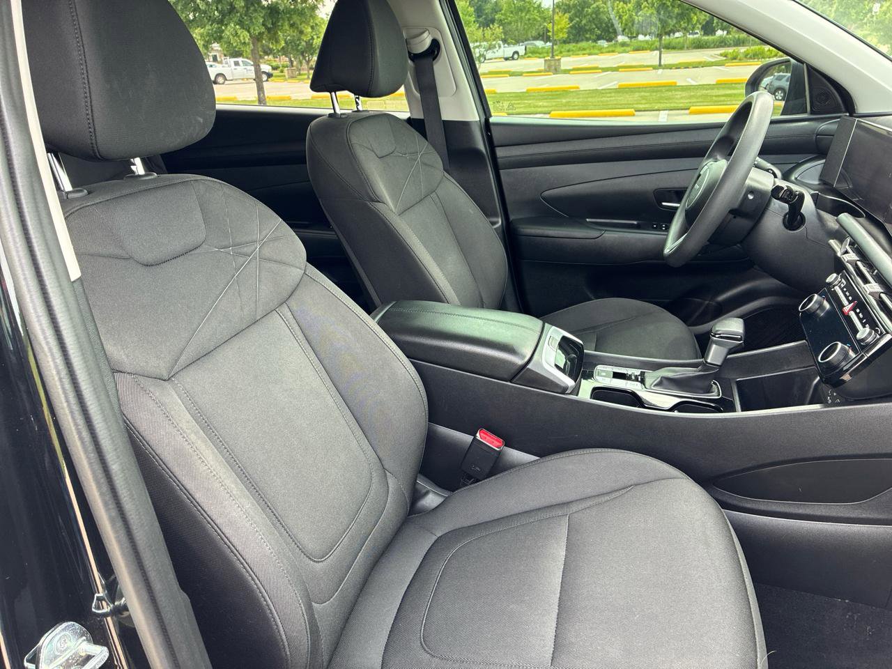 Used 2025 Hyundai Tucson SEL FWD image 38