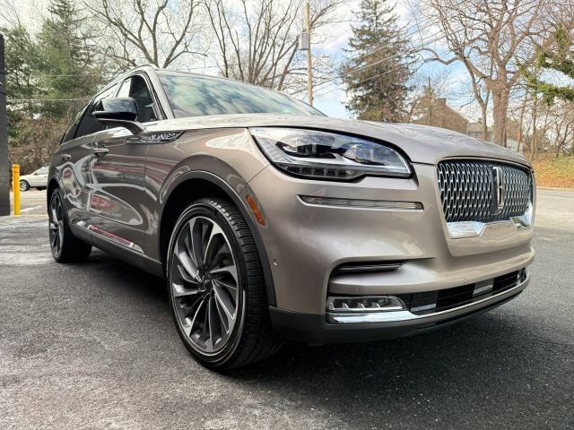 Used 2020 Lincoln Aviator Reserve w/ Equipment Group 202A image 11