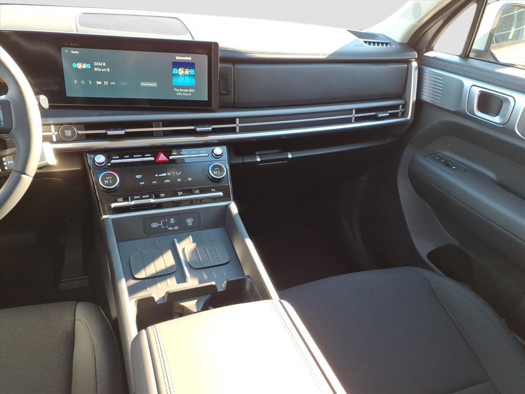 Used 2026 Hyundai Santa Fe SE image 9