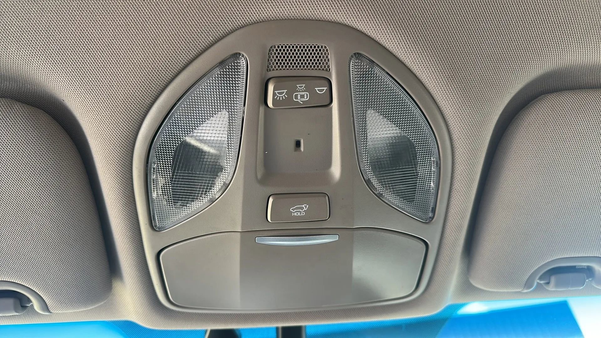 Used 2018 Hyundai Santa Fe Sport FWD image 30