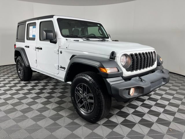 Used 2024 Jeep Wrangler Unlimited Sport AWD/4WD image 3