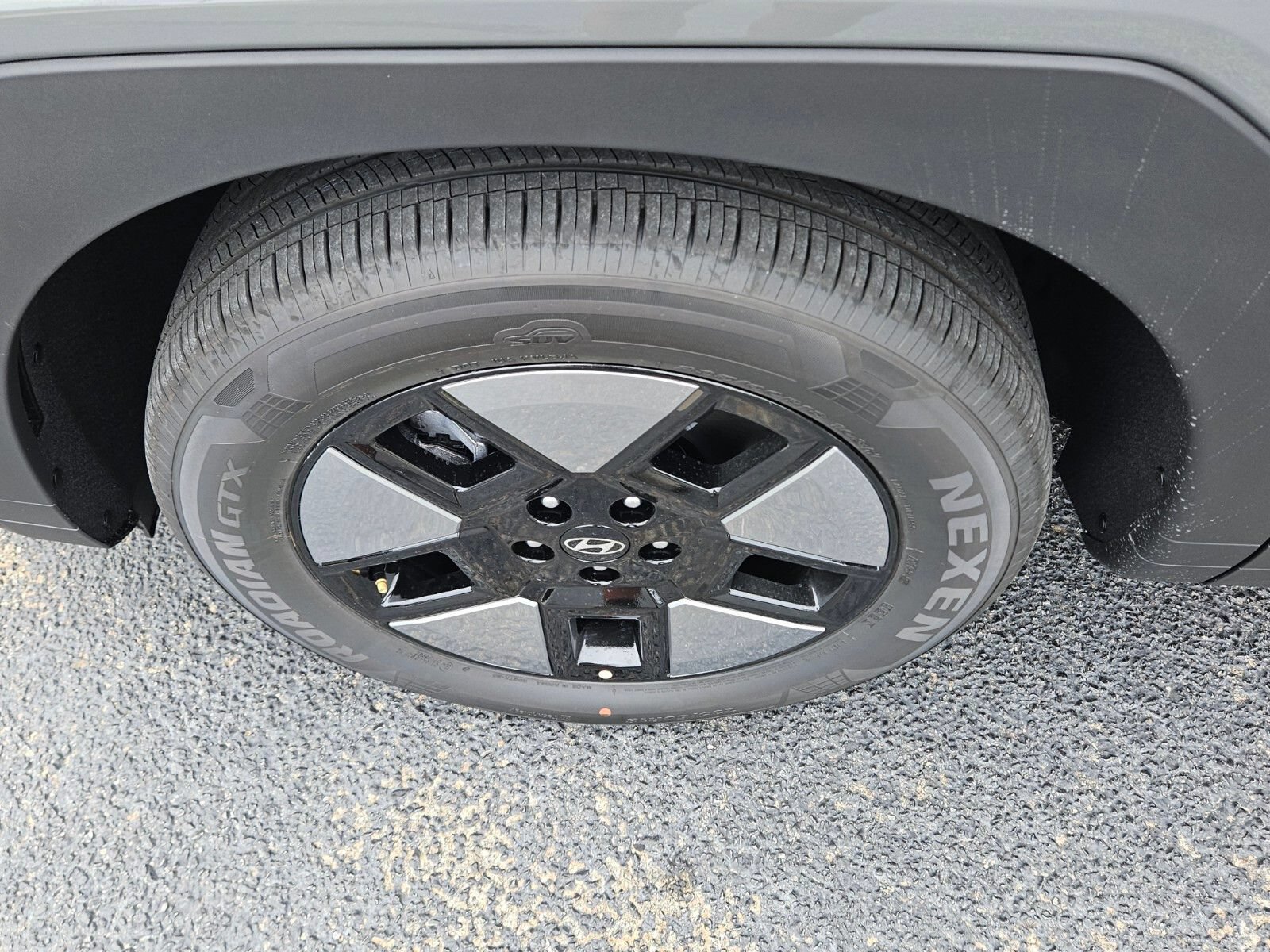 New 2026 Hyundai Santa Fe SEL FWD image 16