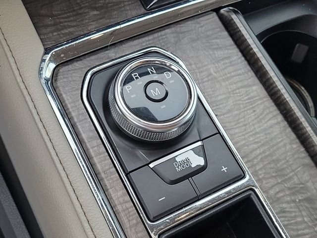 Used 2018 Ford Expedition Limited RWD image 28