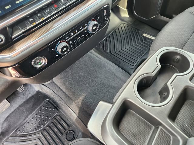 Used 2023 Chevrolet Silverado 1500 LT AWD/4WD image 19