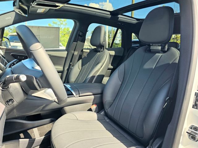 New 2026 Mercedes-Benz EQE 320 4MATIC SUV image 19