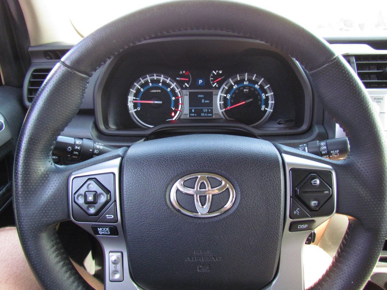 Used 2015 Toyota 4Runner SR5 image 22