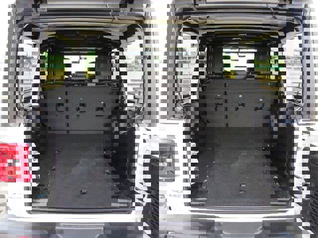 New 2023 Jeep Wrangler Rubicon w/ Steel Bumper Group image 34