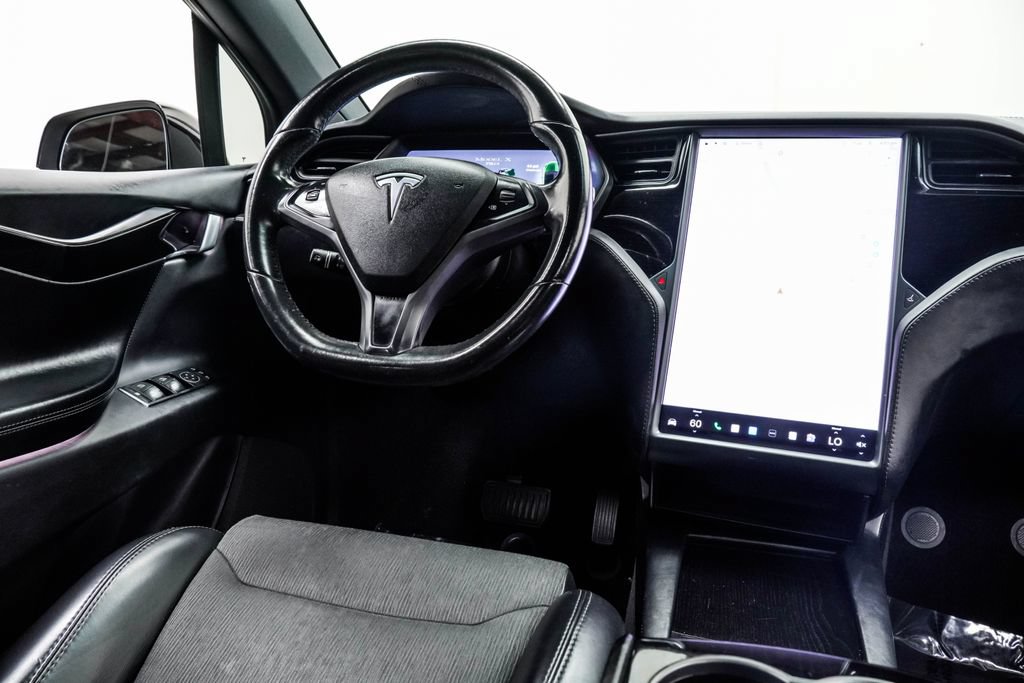 Used 2018 Tesla Model X 75D AWD/4WD image 25