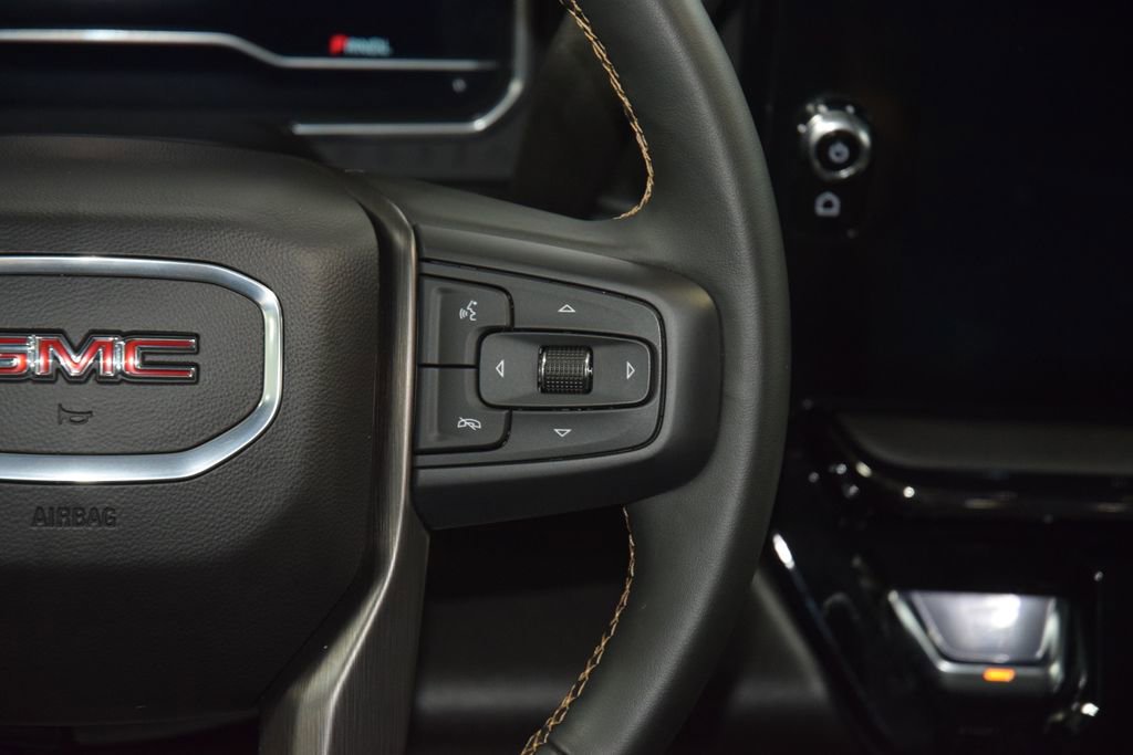 Used 2024 GMC Sierra 2500 AT4 w/ AT4 Premium Plus Package AWD/4WD image 39