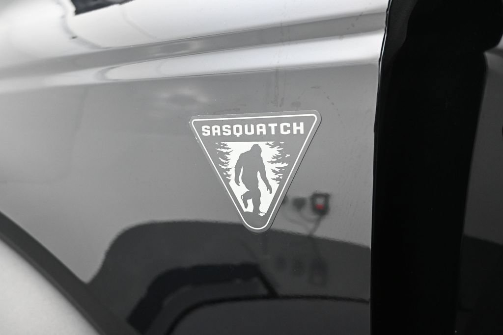 Used 2026 Ford Bronco 2-Door w/ Sasquatch Package AWD/4WD image 46