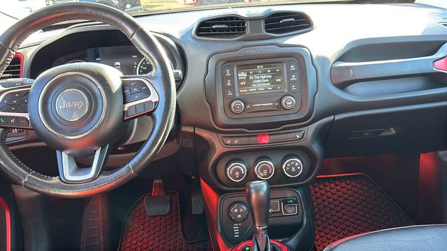 Used 2016 Jeep Renegade Trailhawk w/ Cold Weather Group AWD/4WD image 7